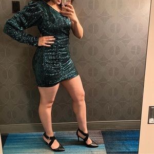 Green Sequin Puff One Sleeve Ruched Mini Dress